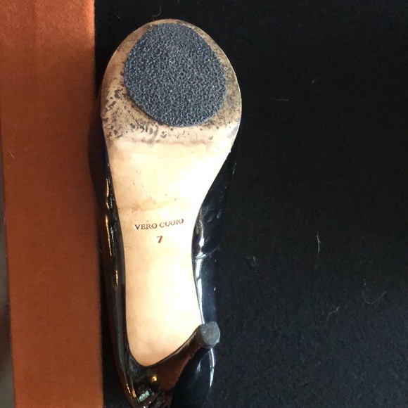 Barney’s of New York - Vero Cuoio Black patent leather, 4 1/2 inch heel peep toe - Picture 5 of 7